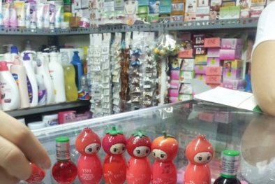 Son môi trẻ em: Độc hại khó lường!